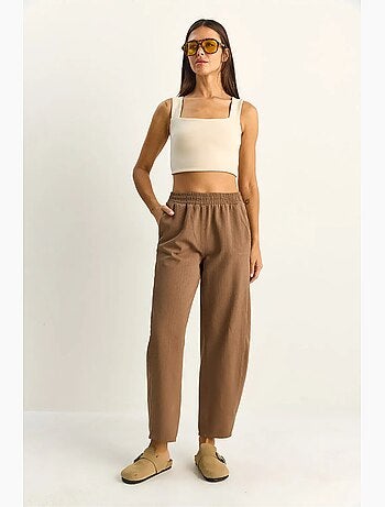Pantaloni a gamba dritta con vita elastica e tasche lucci