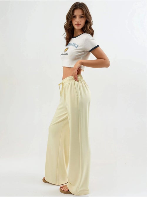 Pantaloni a gamba dritta con vita elasticizzata busem - Kiabi Pantaloni a gamba dritta con vita elasticizzata busem - Kiabi