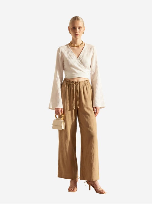 Pantaloni a gamba dritta con vita elasticizzata my fashion - Kiabi Pantaloni a gamba dritta con vita elasticizzata my fashion - Kiabi