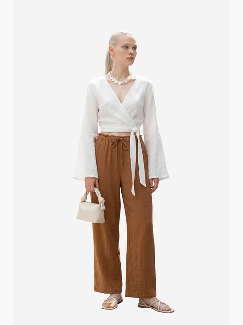 Pantaloni a gamba dritta con vita elasticizzata my fashion - Kiabi Pantaloni a gamba dritta con vita elasticizzata my fashion - Kiabi
