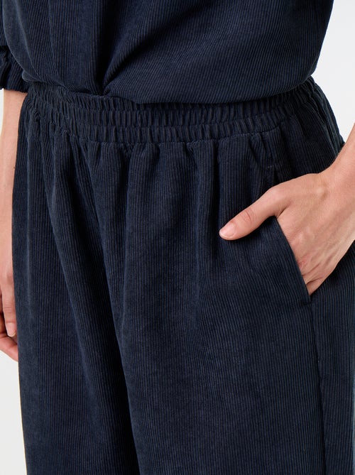 Pantaloni a gamba larga in velluto a coste - Kiabi Pantaloni a gamba larga in velluto a coste - Kiabi