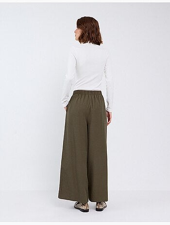 Pantaloni a gamba larga, mo fashion
