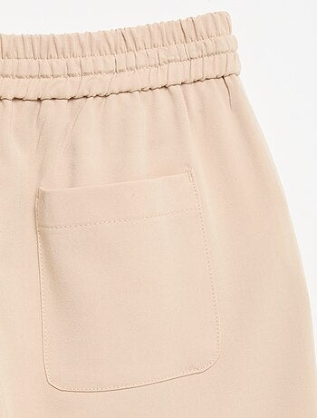 Pantaloni a gamba larga / taglio ampio