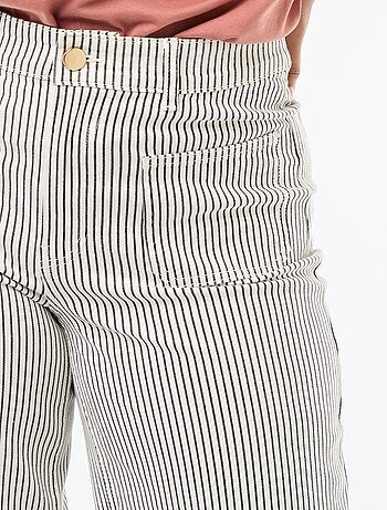 Pantaloni a gamba larga / wide leg a vita standard