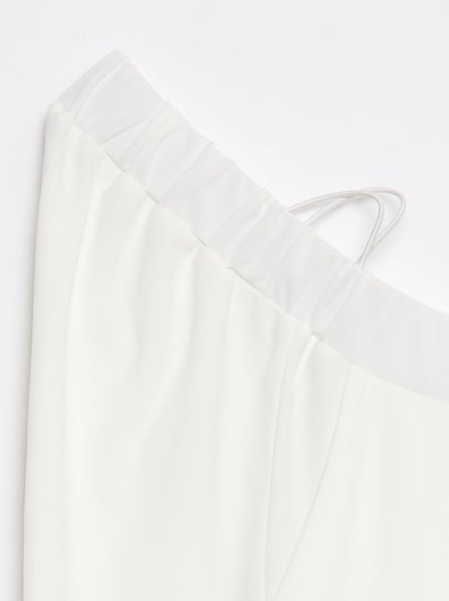 Pantaloni a palazzo da donna a vita alta tinta unita - Kiabi Pantaloni a palazzo da donna a vita alta tinta unita - Kiabi
