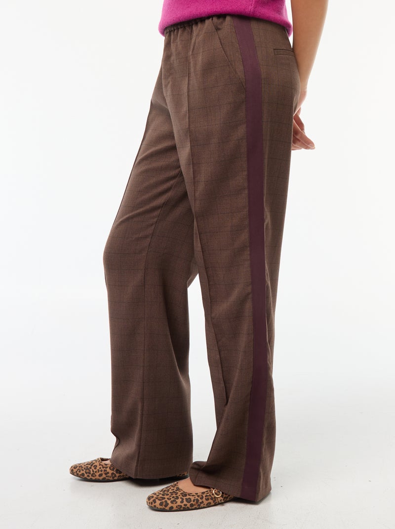 Pantaloni a pinces con bande laterali Marrone - Kiabi