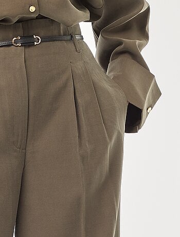 Pantaloni a pinces con cintura integrata