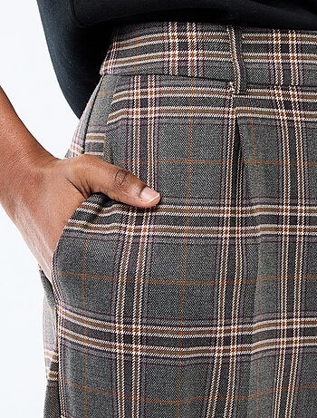 Pantaloni a quadri ampi