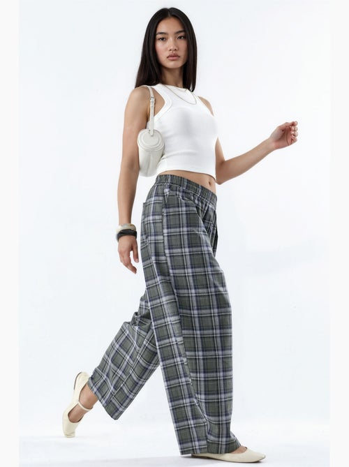 Pantaloni a quadri con vita elasticizzata e dettaglio tasche hiccup - Kiabi Pantaloni a quadri con vita elasticizzata e dettaglio tasche hiccup - Kiabi