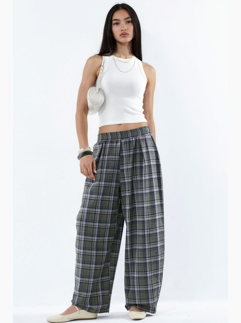 Pantaloni a quadri con vita elasticizzata e dettaglio tasche hiccup Grigio - Kiabi