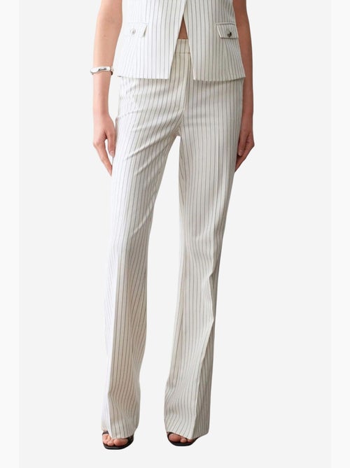 Pantaloni a righe a gamba ampia da donna a vita media dilvin - Kiabi Pantaloni a righe a gamba ampia da donna a vita media dilvin - Kiabi