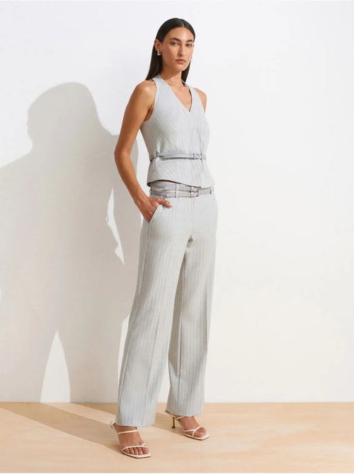 Pantaloni a righe a gamba dritta con cintura dilvin - Kiabi Pantaloni a righe a gamba dritta con cintura dilvin - Kiabi