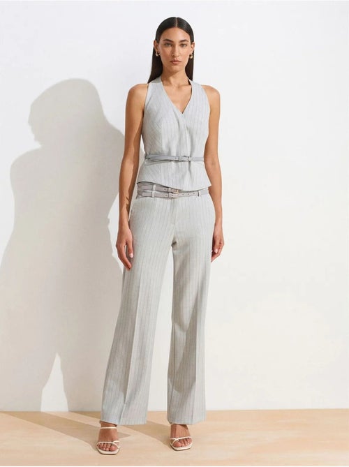 Pantaloni a righe a gamba dritta con cintura dilvin - Kiabi Pantaloni a righe a gamba dritta con cintura dilvin - Kiabi