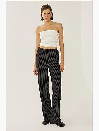 Pantaloni a righe con elastico in vita