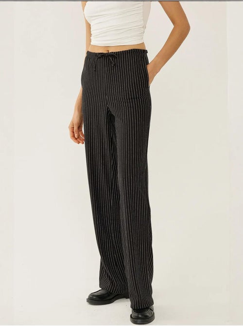 Pantaloni a righe con elastico in vita - Kiabi Pantaloni a righe con elastico in vita - Kiabi