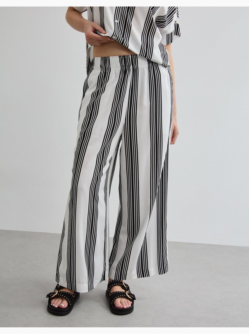 Pantaloni a righe, MO Fashion Nero - Kiabi