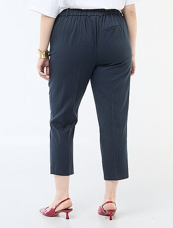 Pantaloni a sigaretta con apertura con gancetto e zip -