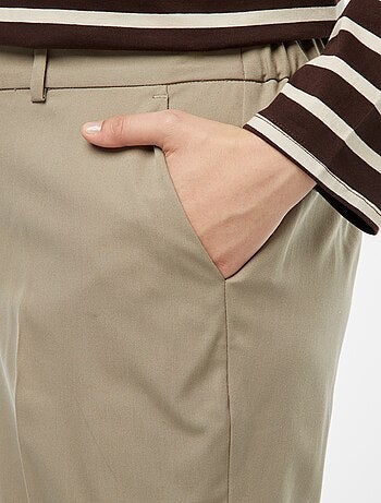 Pantaloni a sigaretta con apertura con gancetto e zip -