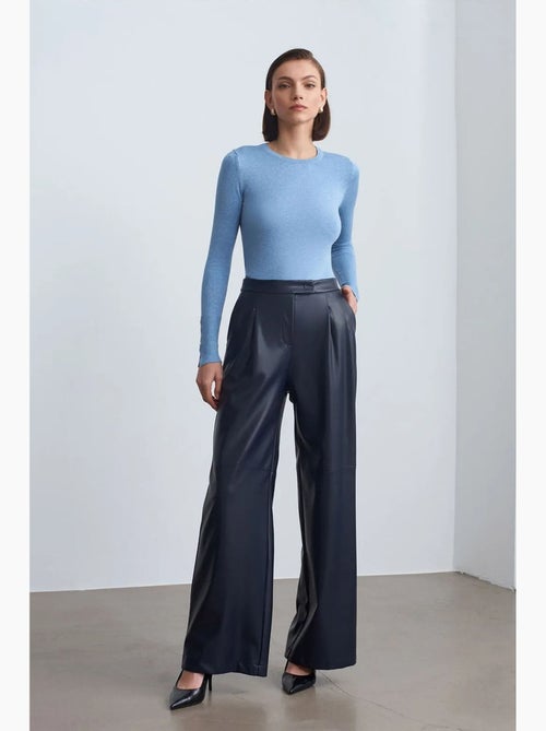 Pantaloni a vita alta a gamba ampia in ecopelle dilvin - Kiabi Pantaloni a vita alta a gamba ampia in ecopelle dilvin - Kiabi