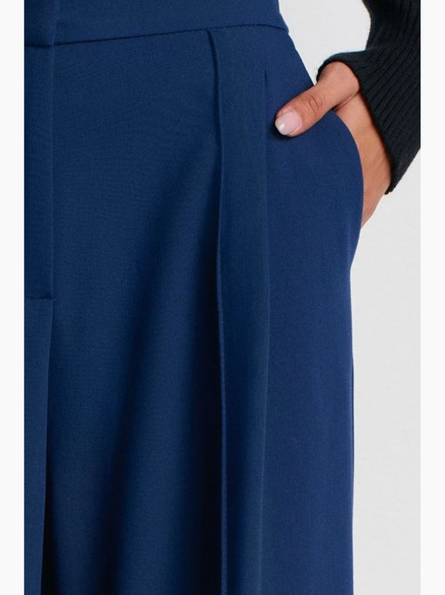 Pantaloni a vita alta a gamba larga con pieghe dilvin - Kiabi Pantaloni a vita alta a gamba larga con pieghe dilvin - Kiabi