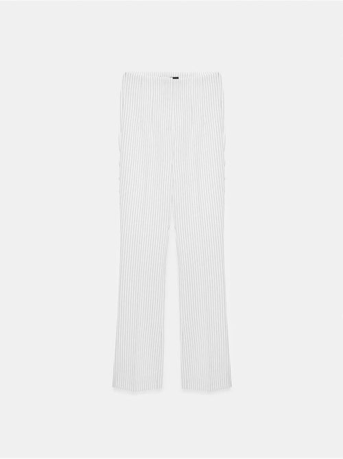 Pantaloni a vita alta a righe con pieghe e gamba svasata - Kiabi Pantaloni a vita alta a righe con pieghe e gamba svasata - Kiabi