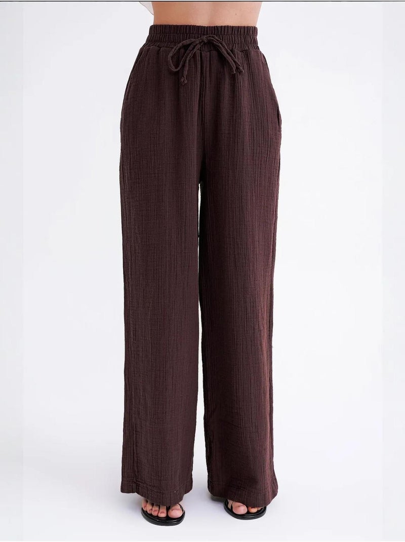 Pantaloni a vita alta in mussola testurizzata mixray Marrone scuro - Kiabi