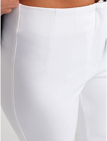 Pantaloni a zampa a vita alta