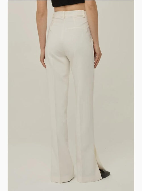 Pantaloni a zampa a vita alta premium hiccup - Kiabi Pantaloni a zampa a vita alta premium hiccup - Kiabi