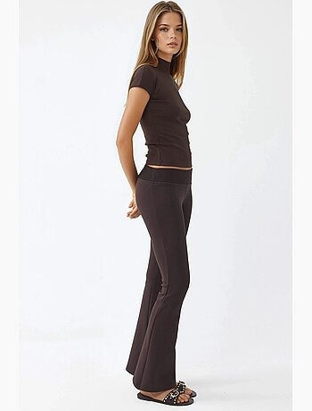Pantaloni a zampa con vita elasticizzata busem
