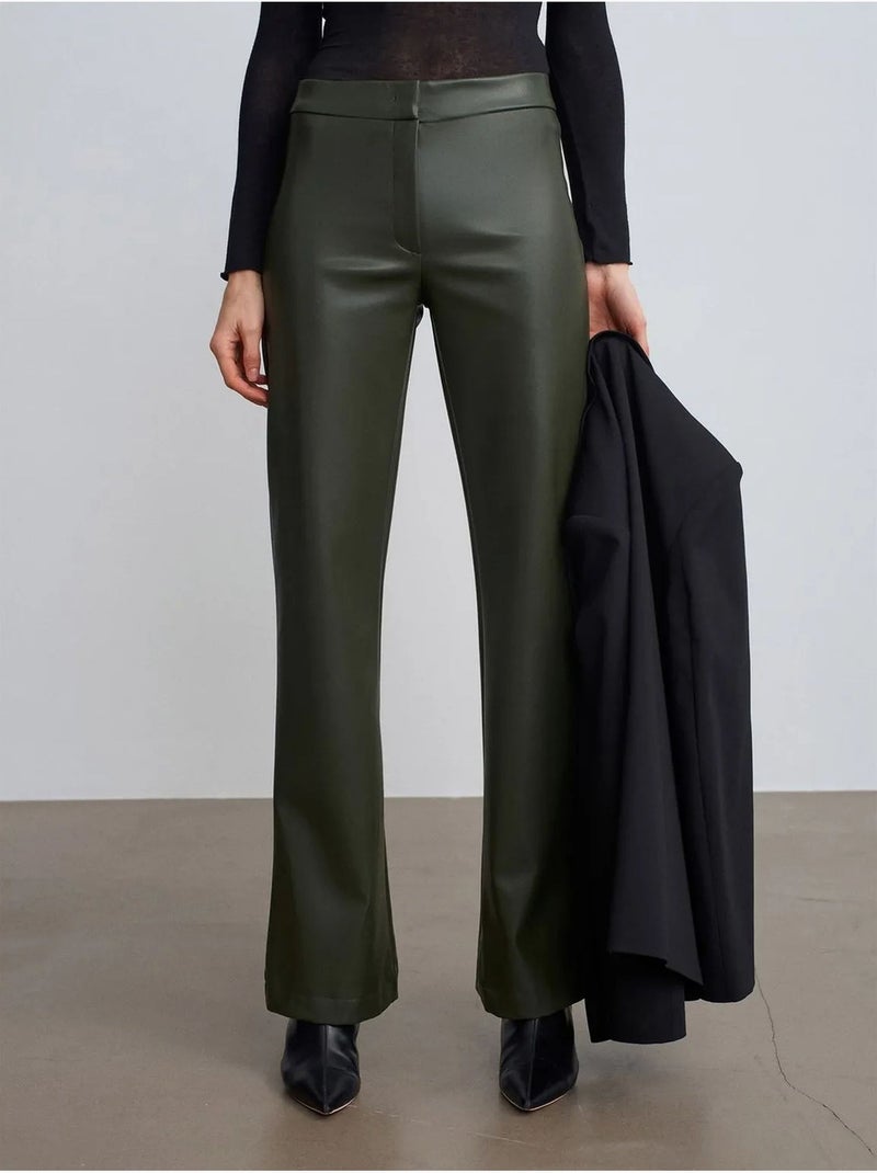 Pantaloni a zampa da donna in ecopelle dilvin Verde kaki - Kiabi