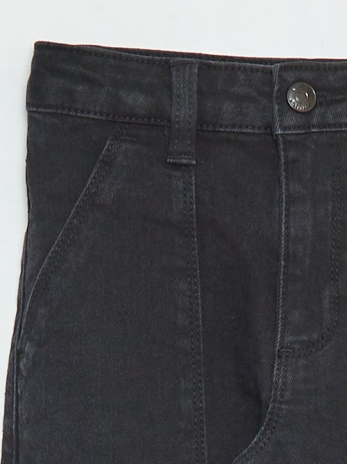 Pantaloni aderenti con tasche con patta - modello + confortevole - Kiabi