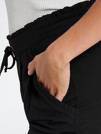 Pantaloni affusolati