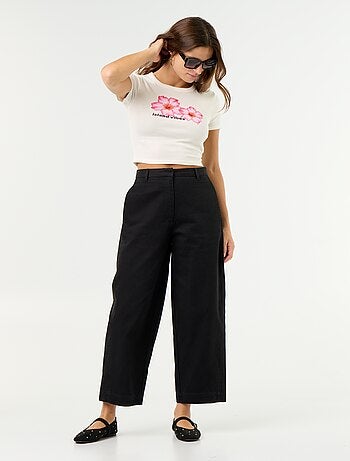 Pantaloni ampi a forma barrel