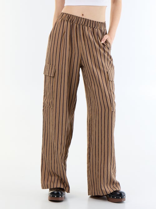Pantaloni ampi a righe con tasche a patta - Kiabi