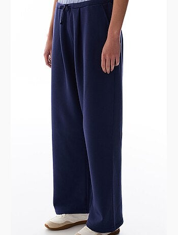 Pantaloni ampi a strati penti