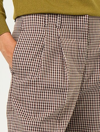 Pantaloni ampi a vita alta