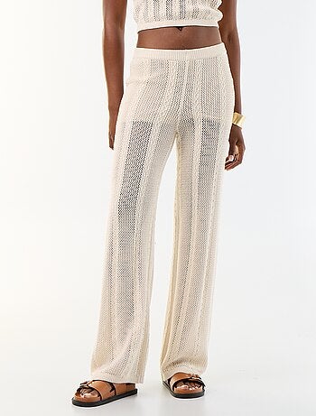 Pantaloni ampi all'uncinetto