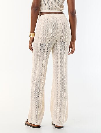 Pantaloni ampi all'uncinetto