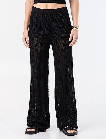Pantaloni ampi all'uncinetto