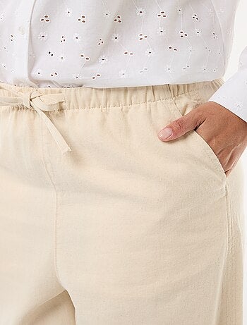 Pantaloni ampi con 2 tasche