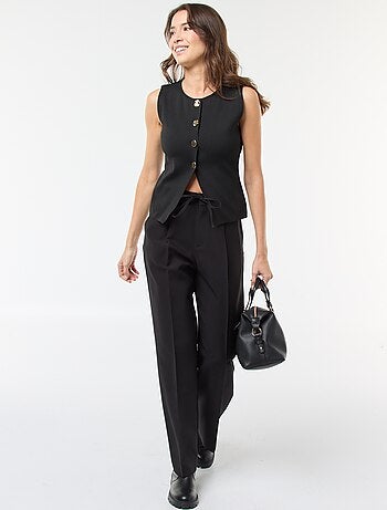 Pantaloni ampi con cintura a laccio