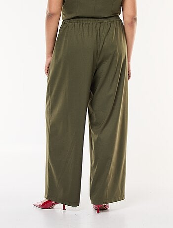 Pantaloni ampi con fibbia dorata