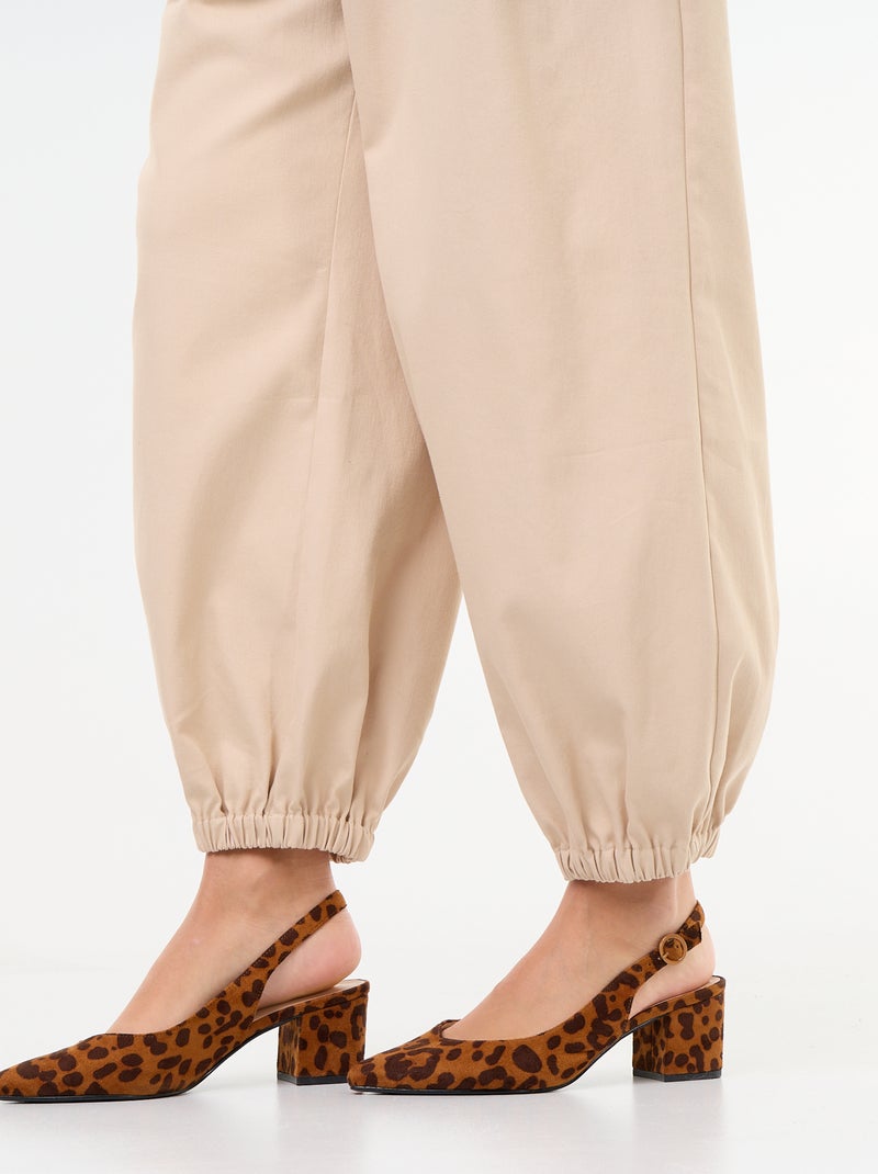 Pantaloni ampi con fondo elasticizzato Beige - Kiabi