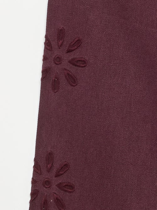 Pantaloni ampi con ricami a fiori - Kiabi