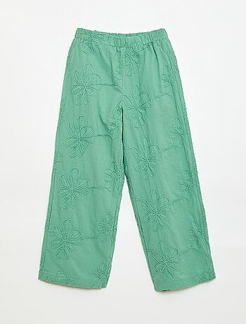 Pantaloni ampi con ricami