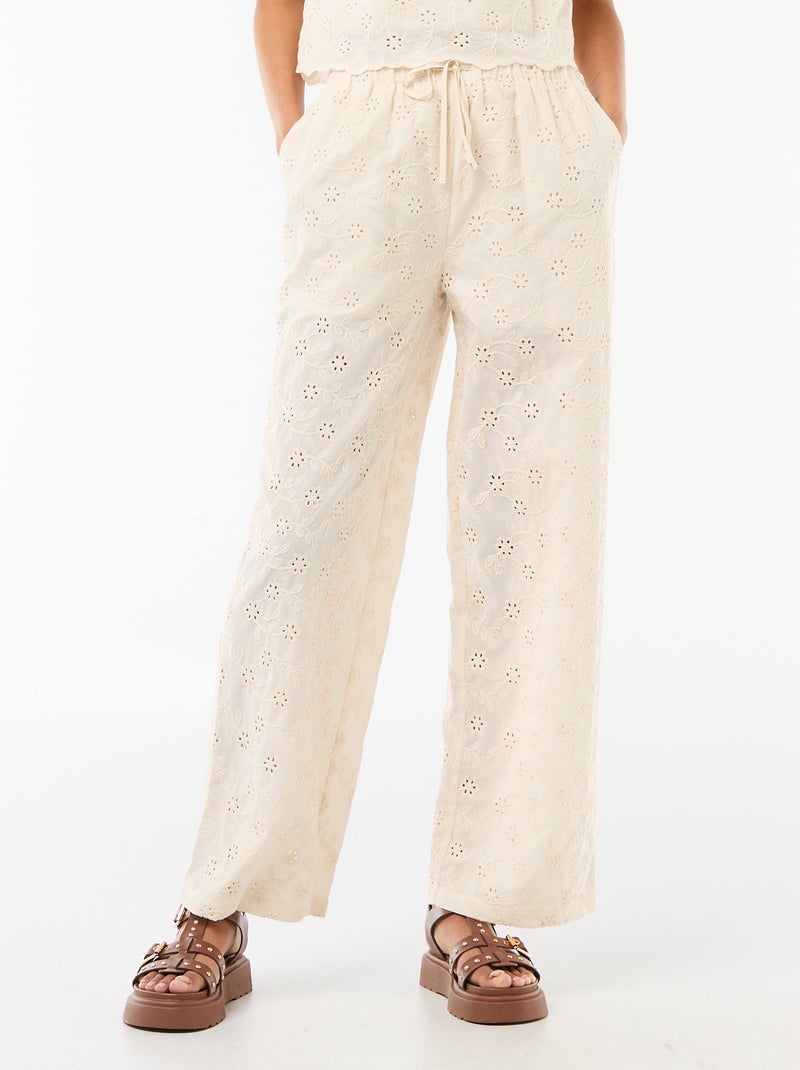 Pantaloni ampi con ricamo inglese in cotone tinta unita Beige - Kiabi