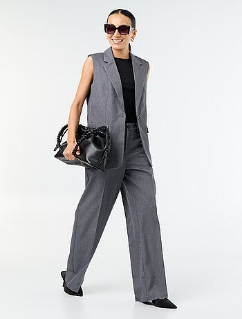 Pantalone ampio a vita alta con cintura e passanti