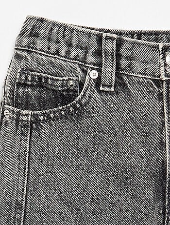 Pantaloni ampi in denim