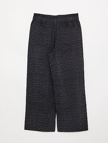 Pantaloni ampi in denim