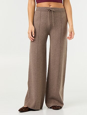 Pantaloni ampi in maglia